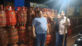 Supply Department raids gas agency