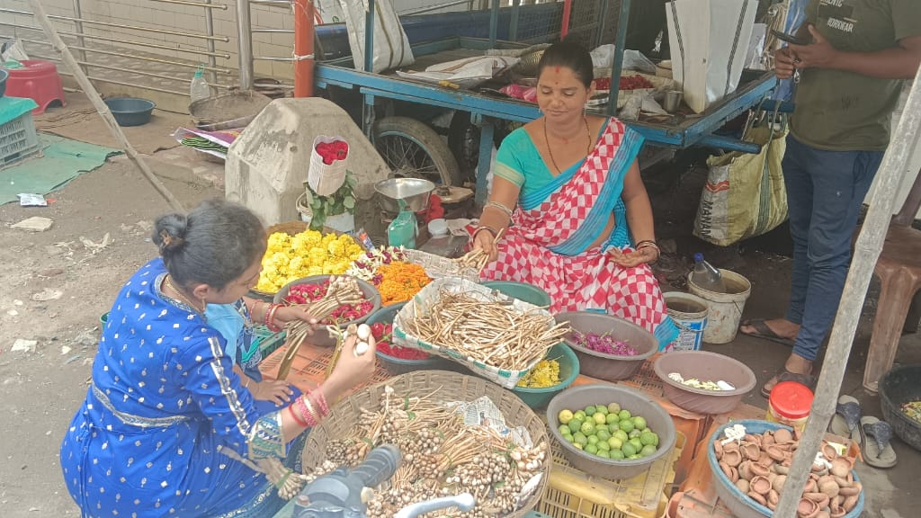 Rs 800 per kg
