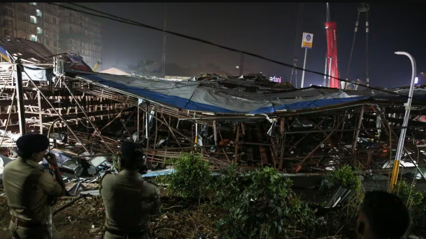 Mumbai Hording Collapsed 