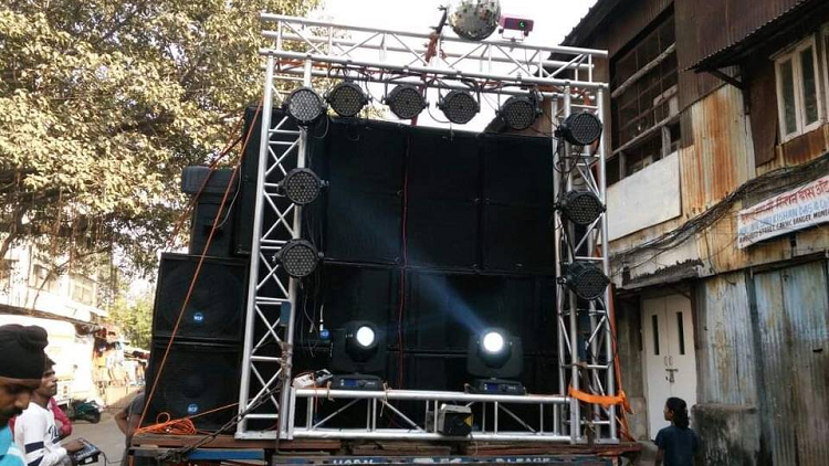 dj vehicle