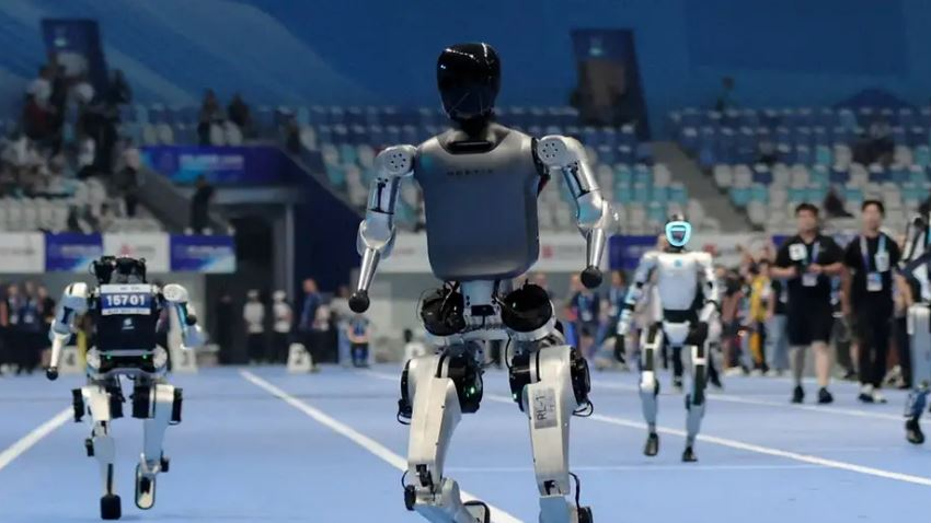 Humanoid robot games