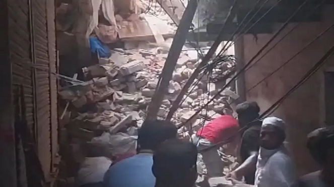 Another building collapses in Delhi